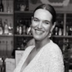 Meet your Posher, Caroline